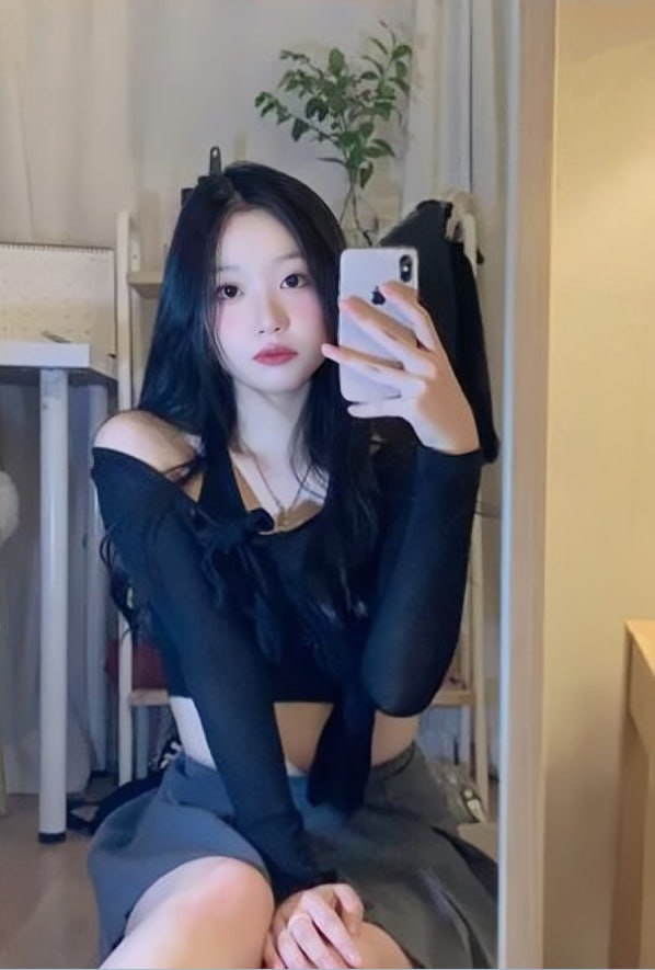 OnlyFans清纯甜美巨乳网红yumi大尺度私拍作品流出